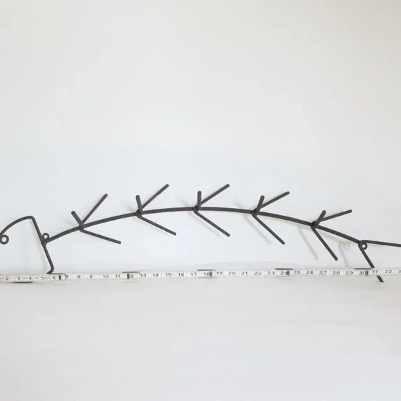 RUSTIC WROUGHT IRON COAT HOOKWALL RACK